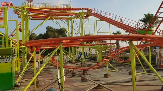 Luna Park парк развлечений? в Айя Напе Кипр смотреть онлайн