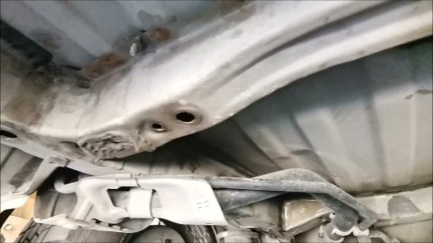 #toyotawish Нашел коррозию в укромном месте