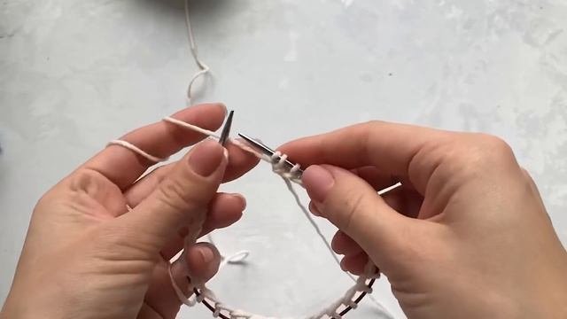 Шикарная пышная резинка спицами по кругу и поворотными рядами! Супер узор! Просто и аккуратно!