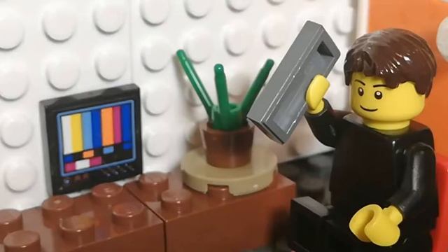 Пешеходы ломают дороги / Лего Приколы смотреть онлайн