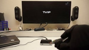 ТВ приставка TVIP S605 с Linux-qt на Android.