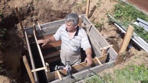 Опалубка под слив воды из бани
