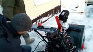 Снегоуборщик Парма МСБ-01-761ЭФ, Запуск двигателя