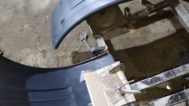 Испытание пластикового переднего крыла на трактор МТЗ смотреть онлайн