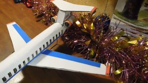 Ту-134 :ОБЗОР САМОДЕЛЬНОЙ МОДЕЛИ САМОЛЁТА ИЗ БУМАГИ И КАРТОНА