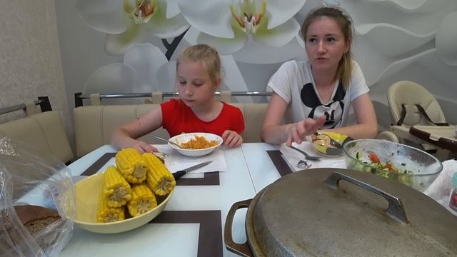 МУКБАНГ СОЛЯНКА С КУРИНОЙ ГРУДКОЙ НЯМ-НЯМ | MUKBANG HOMEMADE SOLYANKA #мукбанг #mukbang