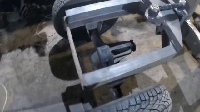 Самодельный минитрактор переломка 4х4.