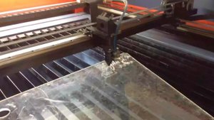 Лазерная резка оргстекла. Laser cutting and engraving plexiglass
