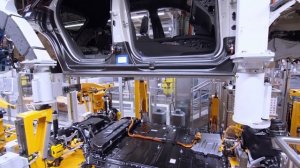 Современное производство электромобилей Audi e-tron на заводе Ауди