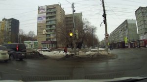 не знает ПДД_?