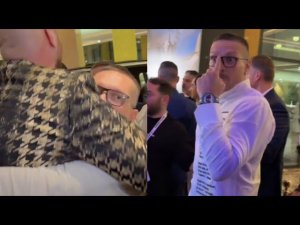 Усик встретил Фьюри и поднял его / "Сказал Тайсону, что он крутой"