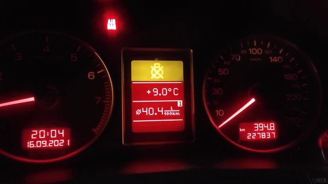 Audi A4 B7 (1,6 ALZ) / расход на холостых. Это нормально? смотреть онлайн