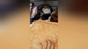КАК СКОМБИНИРОВАТЬ ТРИ ШТОРЫ В ДВЕ И ИЗ ОСТАТКОВ ТКАНИ СШИТЬ ПОДУШКИ НА СТУЛЬЯ.