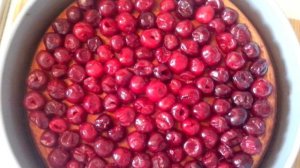 Торт с маскарпоне и вишней