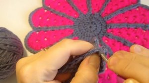 Салфетка-прихватка кухонная "Ромашка" на 8 марта/Napkin tack kitchen "Camomile" on March 8