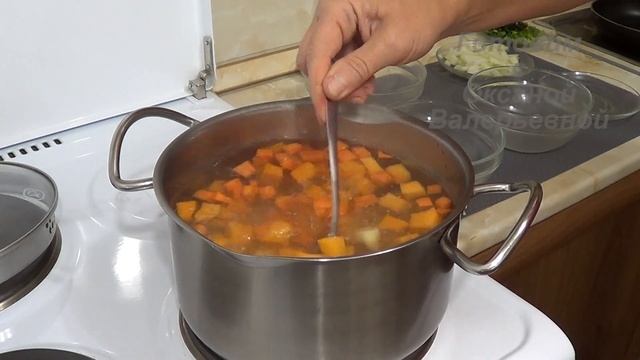 Куриный суп с тыквой. Готовим с Оксаной Валерьевной.