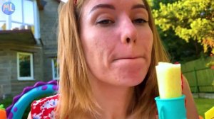 Папа готовит Марку и маме полезное мороженое / Марк Лэнд