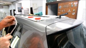 VW Golf MK7 dent door panel