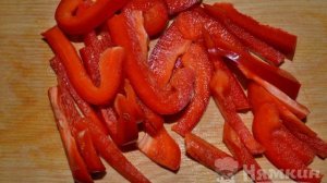 Салат с помидорами черри, огурцом и болгарским перцем