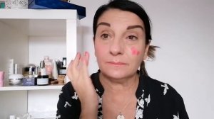 GRWM: Non mi Arrendo, mix di prodotti per un trucco elegante, facile, portabile e penetrante.. ??