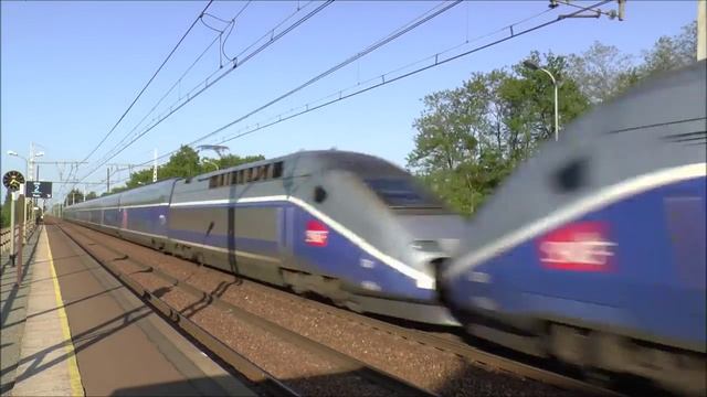 Красивое видео! Скоростные поезда Железная дорога. Париж Европа едет скоростной поезд
