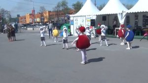 Танец “Фруктовый микс“ Планета детей
