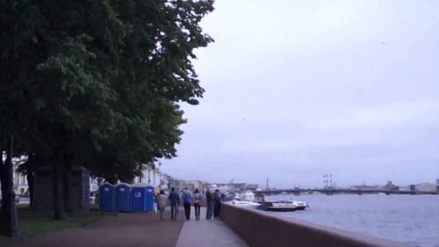 Санкт-Петербург Адмиралтейская набережная пешком 20.07.16 смотреть онлайн