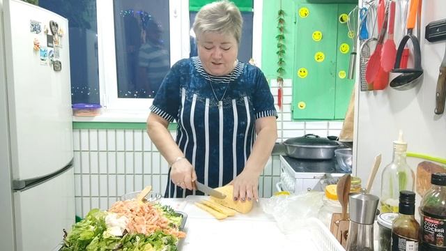 Салат новогодний этюд.