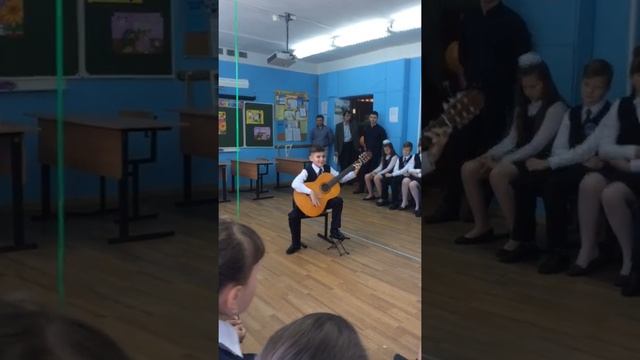 Наш пыпускной прощание с любимой учительницей та песня которая запомнится на века!!!!!!!! смотреть онлайн