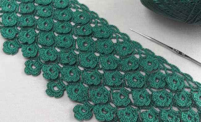 Вязание крючком: Всего 2 ряда! Потрясающе красивый цветочный узор смотреть онлайн