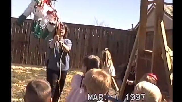 Paige Bday Party 1997 смотреть онлайн