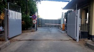 Автоматические распашные ворота с электромеханическим приводом