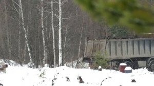 «Выгружай» Самосвалы RENAULT KERAX 8x4 и HOWO 6х4