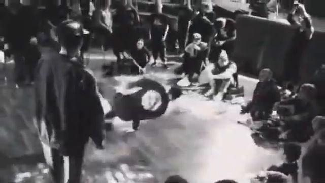 Anton Gorodetsky (promo breaking school TANKOGROUND) смотреть онлайн