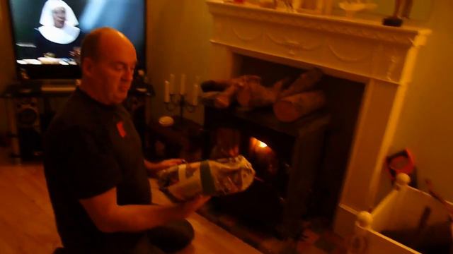 Make Briquettes from Newspapers Sawdust & WVO Fat to Heat Your Home For Free смотреть онлайн