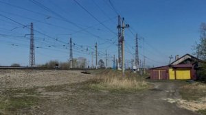 В Красноярском крае двухлетнего малыша сбил грузовой поезд