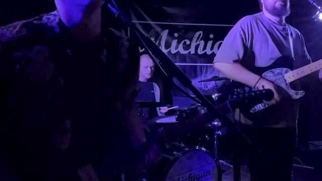 Sam Fender - Getting Started [Live - Full Band Cover] смотреть онлайн