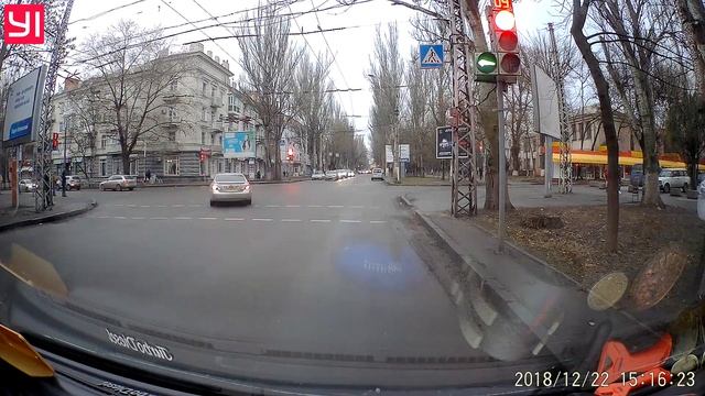 Ездуны Херсона. Нормальных водителей больше смотреть онлайн