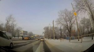 как при спуске тормозить на скользкой дороге