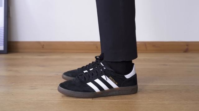 My Entire Simple Shoe Collection 2023 смотреть онлайн