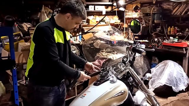 Всякие полезные штуки для мотоцикла смотреть онлайн