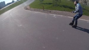 Спуск с горки на роликах