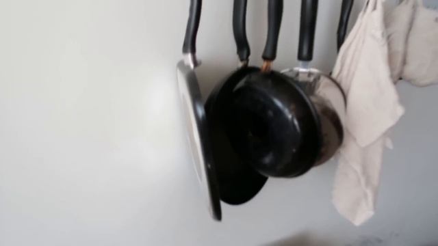 MY PHILLY APARTMENT TOUR! SCANDI/BOHO DECOR смотреть онлайн