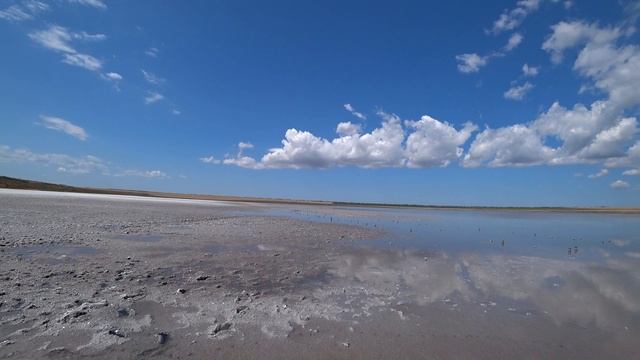СОЛЁНОЕ ОЗЕРО, ВЕСЕЛОВКА Темрюкский район - море лечебной грязи и соли смотреть онлайн
