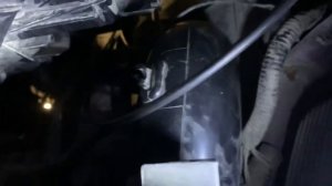 Как открыть капот Хендай Солярис, если сел аккумулятор