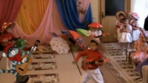 Танец Грибочков.Младшая группа