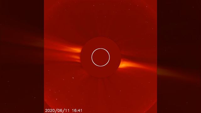 Солнечный ветер (2020-06, Июнь, monthly time-lapse of the solar wind)