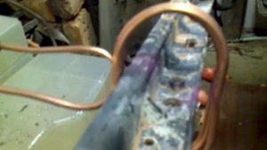 Нагрев перемычки рамы индукционным нагревателем в реальном времени