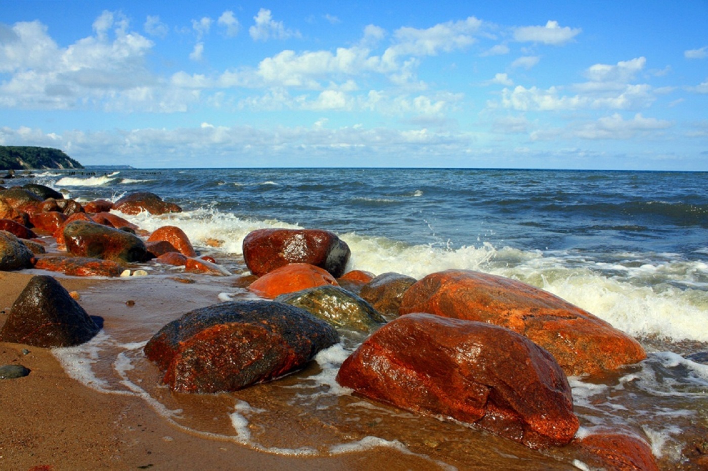 Янтарь на пляже Калининград