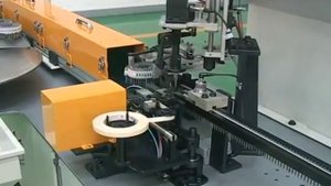 Автомат серии PCS-125 для связки гвоздей пластиковой лентой для пневмопистолета.